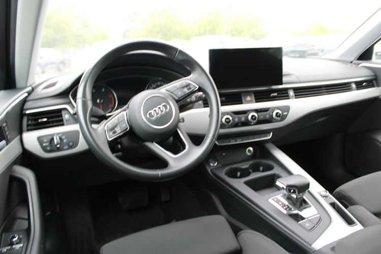 Audi A4 S-Tronic Led Hak F-vat Salon Polska zdjęcie 16