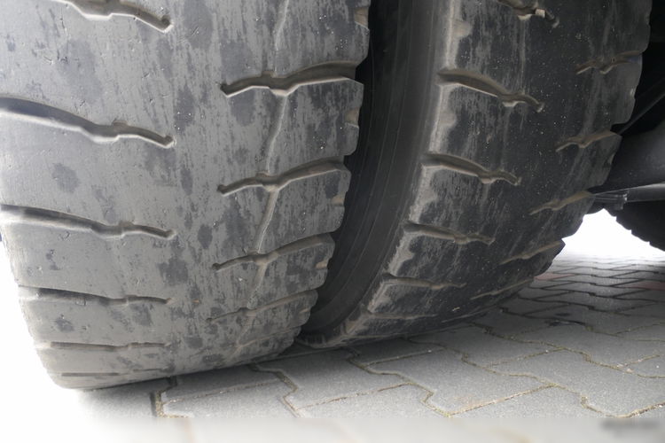 Volvo FH 460 / 8X4 / PLATFORMA + HDS FASSI F445 / 17 M WYSIĘGU / MAX UDŹWIG 13, 5 T / STEROWANIE RADIOWE zdjęcie 34
