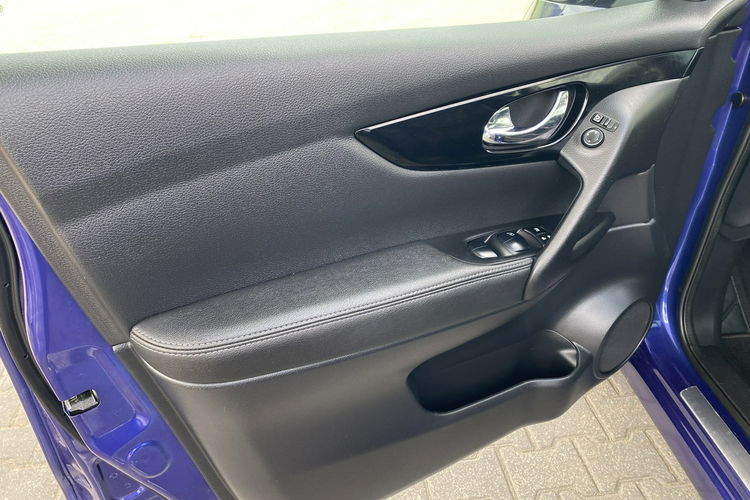 Nissan Qashqai +Kamera 360+Skóry+NAVI+Ledy+Asystent pasa ruchu+Podgrz szyba zdjęcie 17