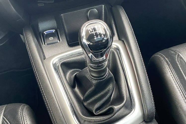 Nissan Qashqai +Kamera 360+Skóry+NAVI+Ledy+Asystent pasa ruchu+Podgrz szyba zdjęcie 30