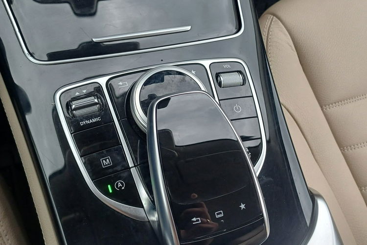 Mercedes GLC 250 Nawigacja Skóra Automat 9-biegów zdjęcie 22