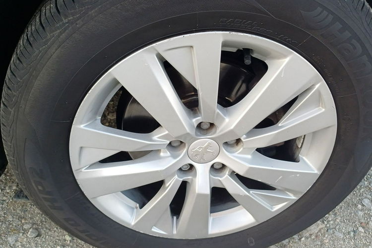 Peugeot 3008 BlueHDi 120 EAT6 Stop & Start Allure zdjęcie 29