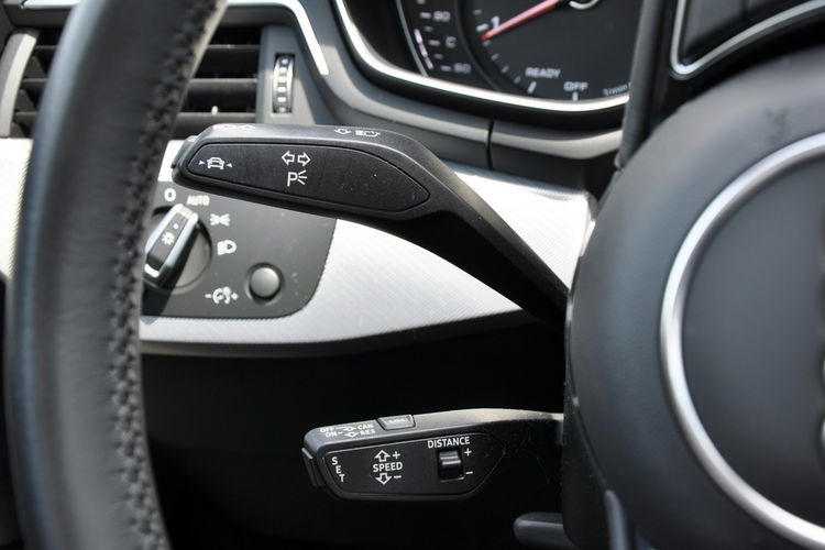 Audi A4 AVANT Competition 2.0TDI 190KM S-tronic S-line Matrix ACC El.klapa Key zdjęcie 21