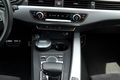 samochód osobowy Audi zdjęcie 36