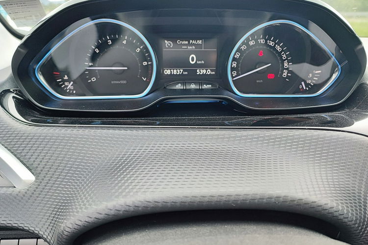 Peugeot 2008 1.6 16V VTi 120 Allure zdjęcie 17