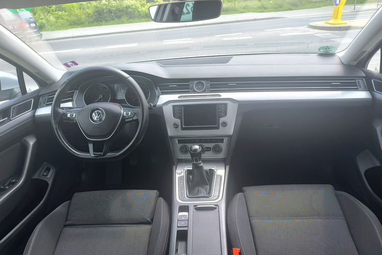 Volkswagen Passat 2.0 TDi 150KM Klimatronic Led Manual zdjęcie 22