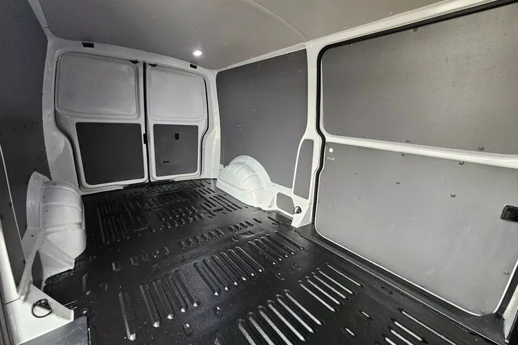 Volkswagen Transporter L2H1 84999zł NETTO 2.0TDi/140KM zdjęcie 18