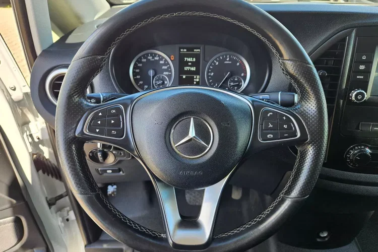 Mercedes vito ExtraLong 84900zł Netto Brygadówka 6 osób 2.2 Cdi/136KM zdjęcie 21