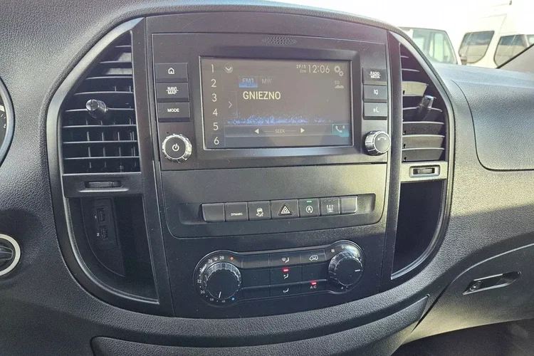 Mercedes vito ExtraLong 84900zł Netto Brygadówka 6 osób 2.2 Cdi/136KM zdjęcie 24