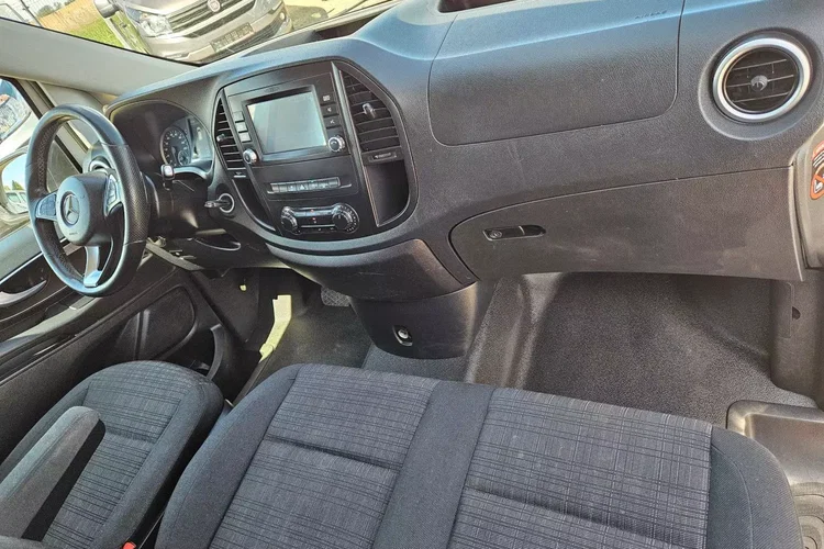 Mercedes vito ExtraLong 84900zł Netto Brygadówka 6 osób 2.2 Cdi/136KM zdjęcie 29