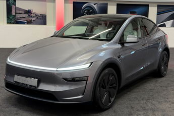 Tesla TESLA Y 83.1kWh Long Range AWD