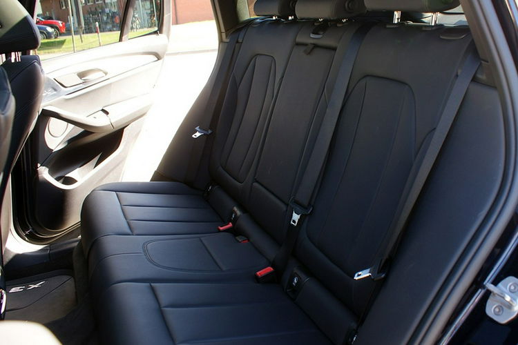 BMW X3 zdjęcie 18