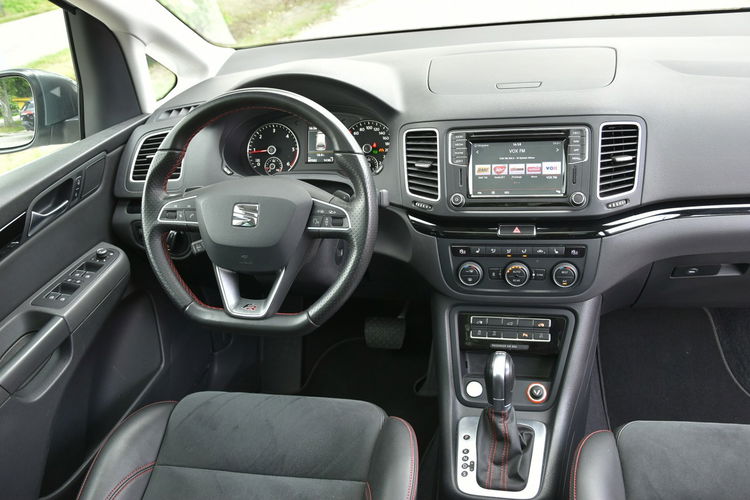 Seat Alhambra FR line 2.0TDi 150KM DSG XI.2018r. FullLED NAVi Kamera Panorama zdjęcie 10