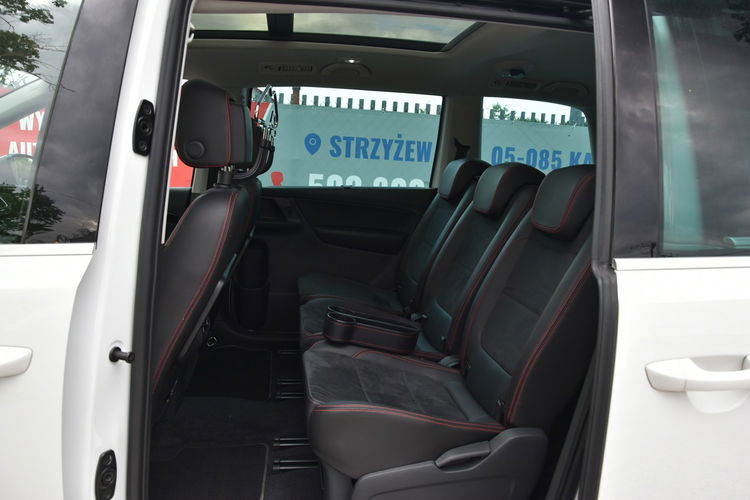 Seat Alhambra FR line 2.0TDi 150KM DSG XI.2018r. FullLED NAVi Kamera Panorama zdjęcie 18