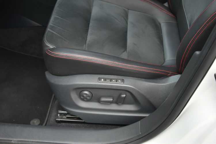 Seat Alhambra FR line 2.0TDi 150KM DSG XI.2018r. FullLED NAVi Kamera Panorama zdjęcie 23
