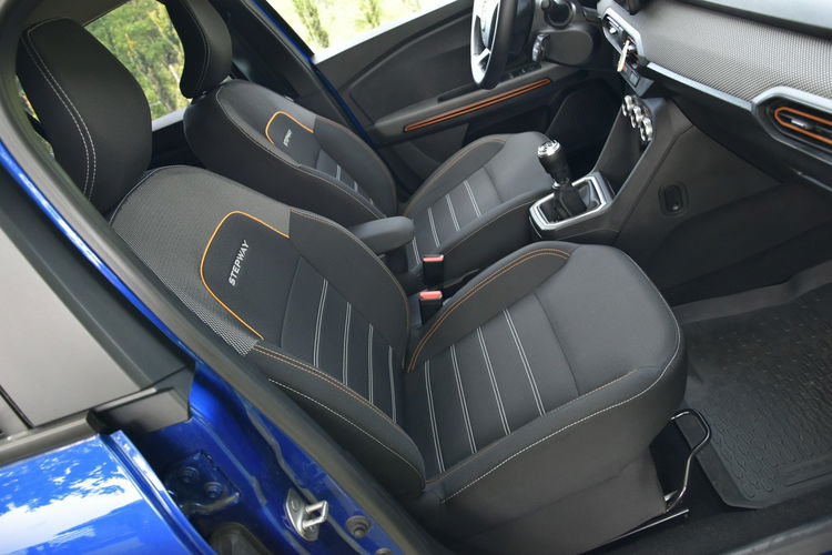 Dacia Sandero Stepway 1.0TCe GAZ 2022r. Polski SALON Climatronic Kamera FullLED 31tkm zdjęcie 24