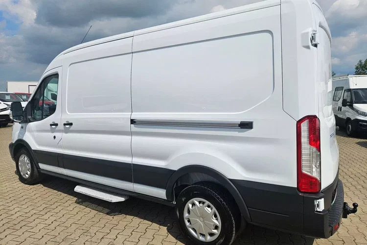 Ford Transit L3H2 54999zł NETTO 2.0TdCi/170KM zdjęcie 13