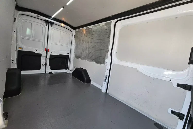 Ford Transit L3H2 54999zł NETTO 2.0TdCi/170KM zdjęcie 19