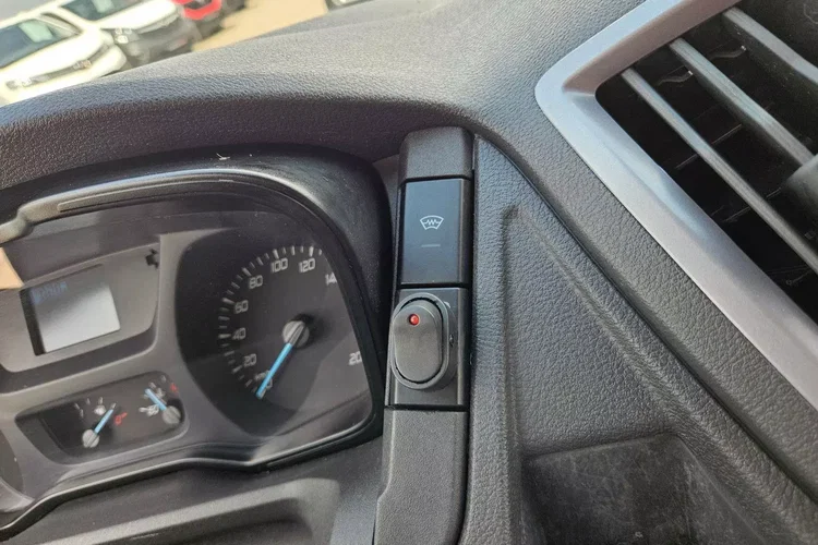 Ford Transit L3H2 54999zł NETTO 2.0TdCi/170KM zdjęcie 30