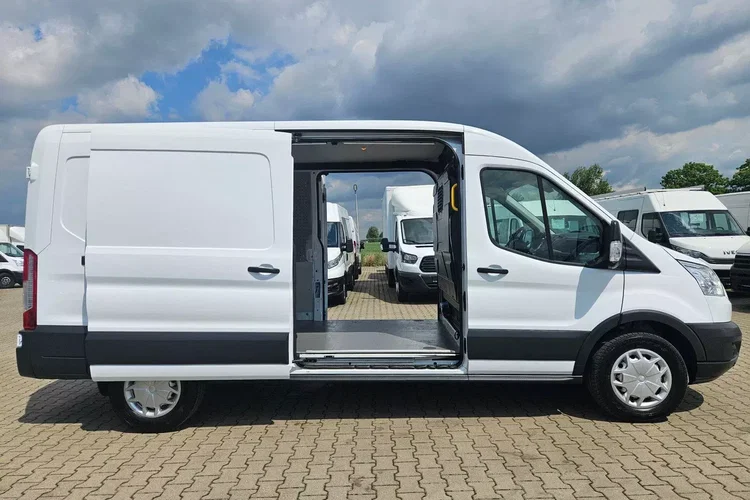 Ford Transit L3H2 54999zł NETTO 2.0TdCi/170KM zdjęcie 8