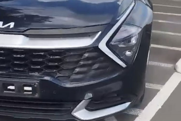 Kia Sportage 1.6 Crdi+hybryda full led Navi kamera radar bezwypadkowa full serwis zdjęcie 19