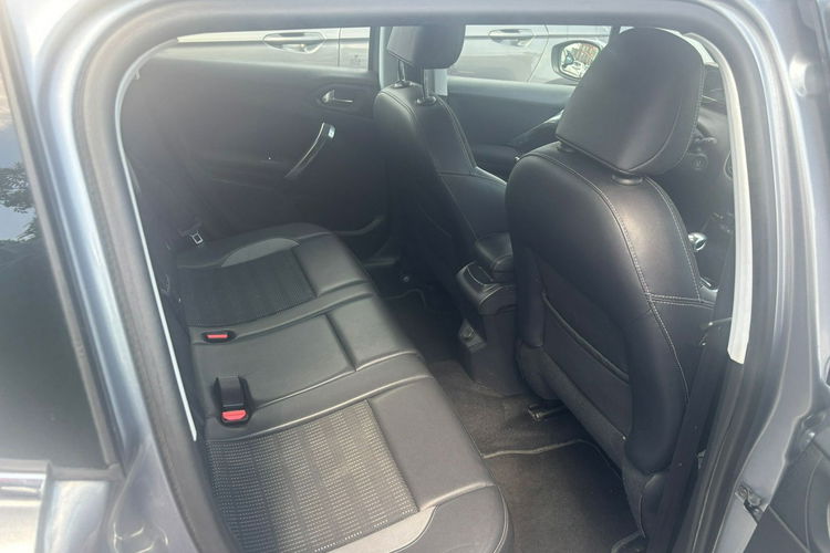 Peugeot 2008 1.6hdi Navi ledy pół skóry bezwypadkowy zamiana 1.r.gwaran zdjęcie 8