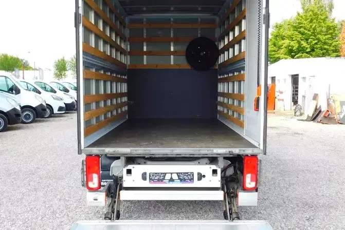 Volkswagen CRAFTER zdjęcie 3