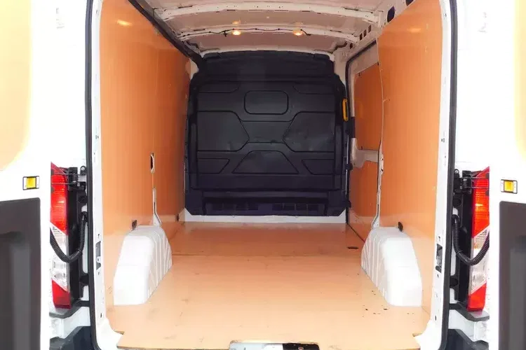 Ford Transit zdjęcie 3