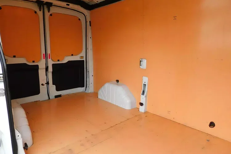 Ford Transit zdjęcie 4
