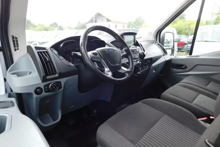 Ford Transit zdjęcie 6