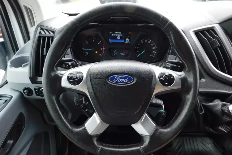 Ford Transit zdjęcie 9