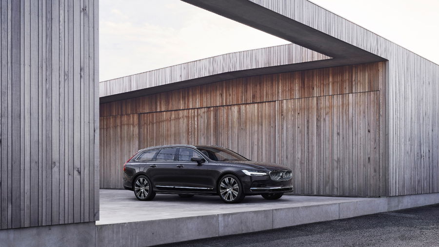 VOLVO V90 T6 AWD Plug-In Hybrid Plus Bright aut zdjęcie 