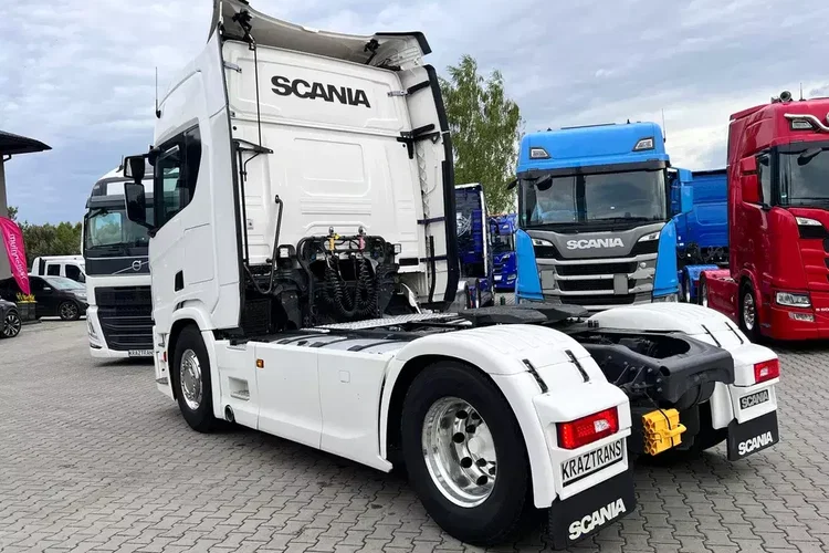 R500 STANDARD z Niemiec pełna opcja ASO Scania kontrakt 19/20 zdjęcie 10