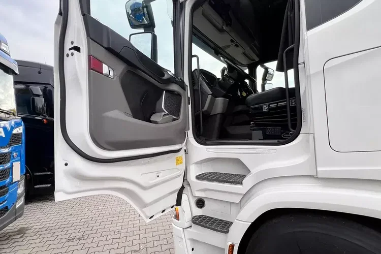 R500 STANDARD z Niemiec pełna opcja ASO Scania kontrakt 19/20 zdjęcie 11