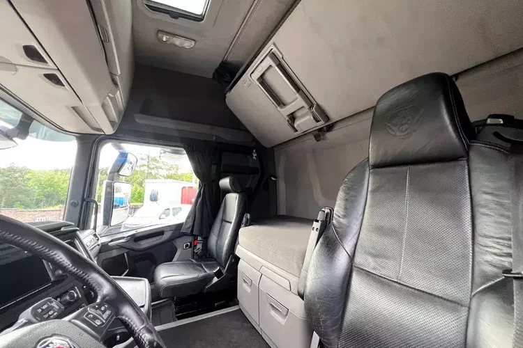 R500 STANDARD z Niemiec pełna opcja ASO Scania kontrakt 19/20 zdjęcie 13