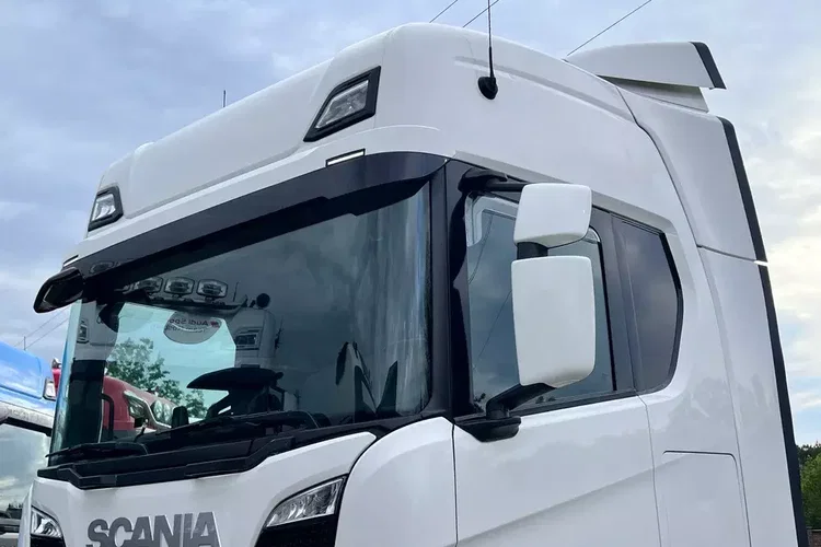R500 STANDARD z Niemiec pełna opcja ASO Scania kontrakt 19/20 zdjęcie 20
