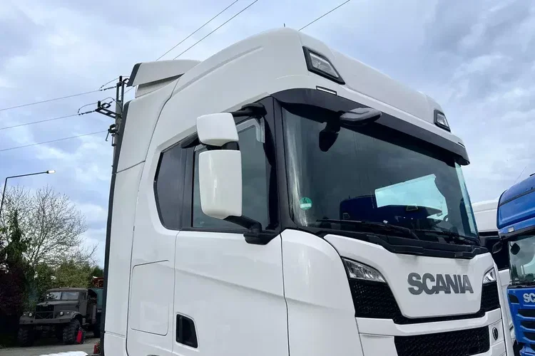 R500 STANDARD z Niemiec pełna opcja ASO Scania kontrakt 19/20 zdjęcie 21