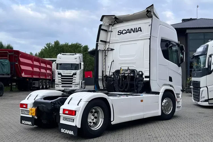 R500 STANDARD z Niemiec pełna opcja ASO Scania kontrakt 19/20 zdjęcie 9