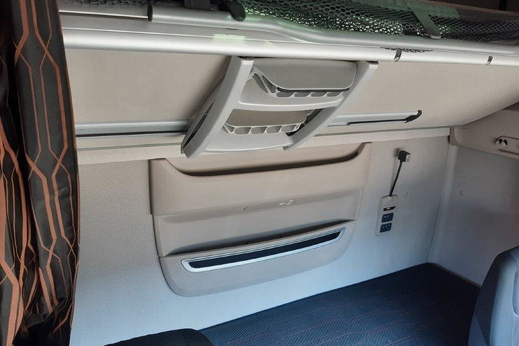 DAF XF 480 FT zdjęcie 8