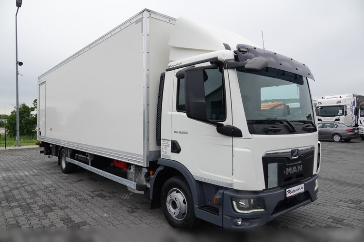 MAN TGL 12.250 / SOLÓWKA / KONTENER 8 M / WINDA / BOCZNE DRZWI / 2021 ROK  zdjęcie 3