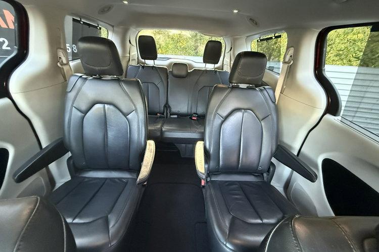 Chrysler Pacifica INSTALACJA GAZOWA. 7-Osobowa . Klimatyzacja 3 Strefowa zdjęcie 23