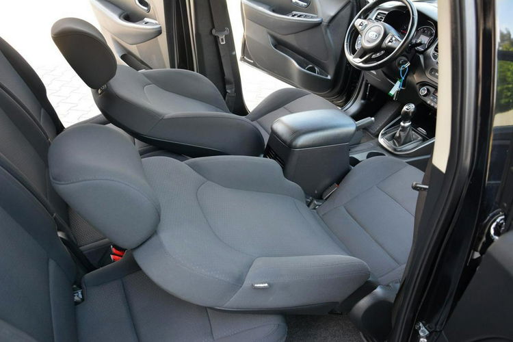 Kia Carens 1.6Gdi(135KM) 77tys Przebieg 7-Foteli Ledy Navi Kamera Oryginał zdjęcie 18