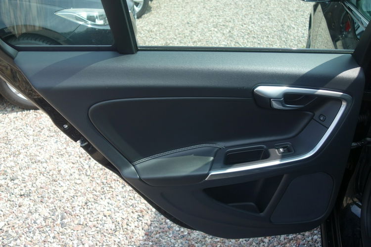 V60 volvo V60 faktura VAT skórzana tapicerka stan bdb zdjęcie 11