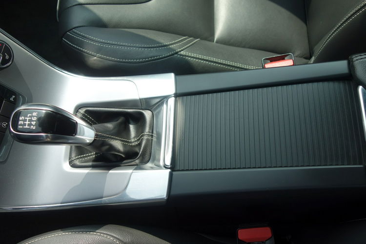 V60 volvo V60 faktura VAT skórzana tapicerka stan bdb zdjęcie 21