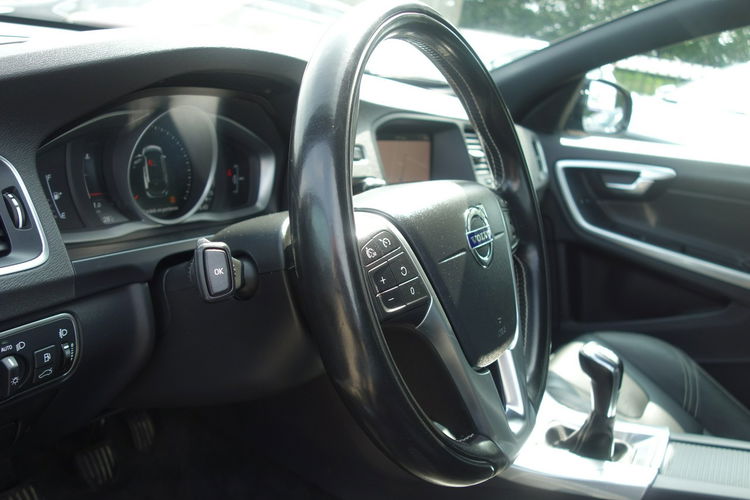 V60 volvo V60 faktura VAT skórzana tapicerka stan bdb zdjęcie 27