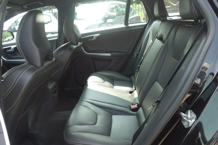 V60 volvo V60 faktura VAT skórzana tapicerka stan bdb zdjęcie 9