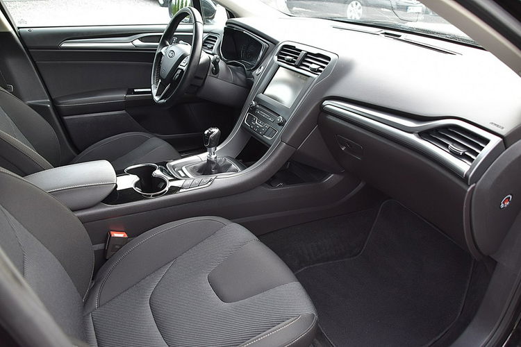 Ford Mondeo Titanium Led Alu Navi Gwarancja zdjęcie 13
