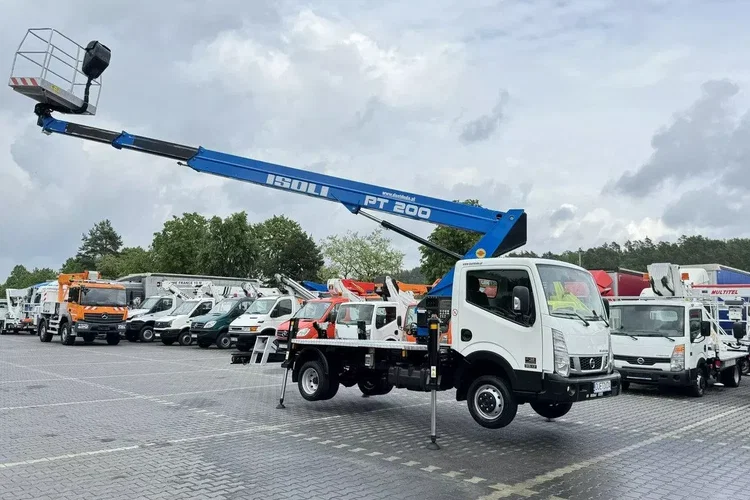 Nissan Cabstar zdjęcie 1