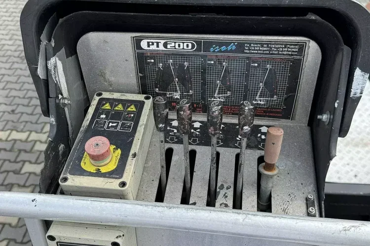 Nissan Cabstar zdjęcie 18