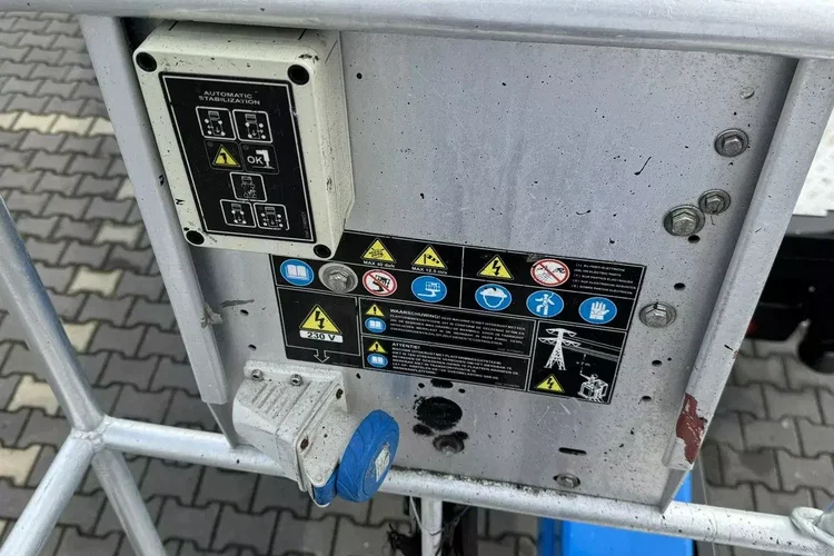 Nissan Cabstar zdjęcie 19